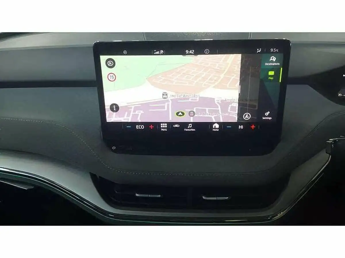 2022-skoda-enyaq-e-60-big-13