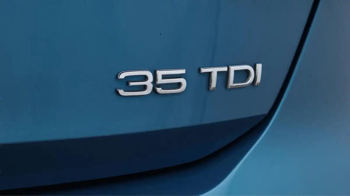 2020-audi-a3-20-35-tdi-sportback-5d-s-tronic-big-22