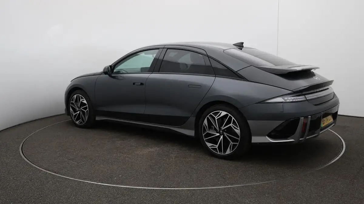 2024-hyundai-ioniq-6-e-ultimate-325ps-dual-motor-awd-big-37