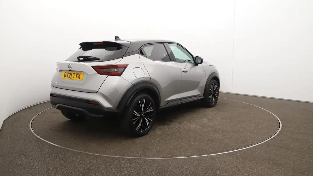 2021-nissan-juke-10-dig-t-tekna-big-53