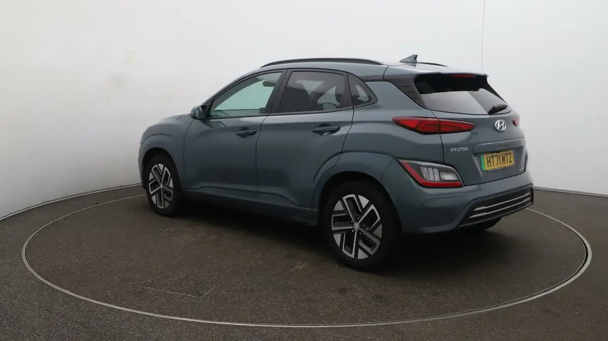 2022-hyundai-kona-e-premium-204ps-64kwh-7kw-obc-big-55