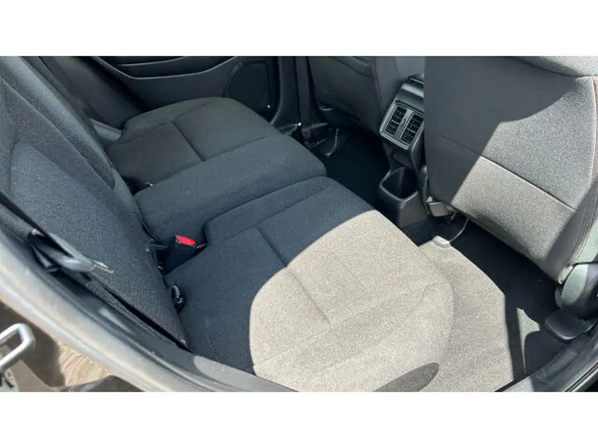 2022-honda-hr-v-15-i-mmd-elegance-big-34