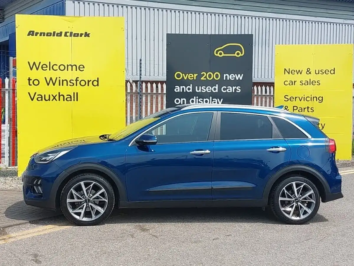 2022-kia-niro-16-gdi-4-139bhp-132kwh-big-3