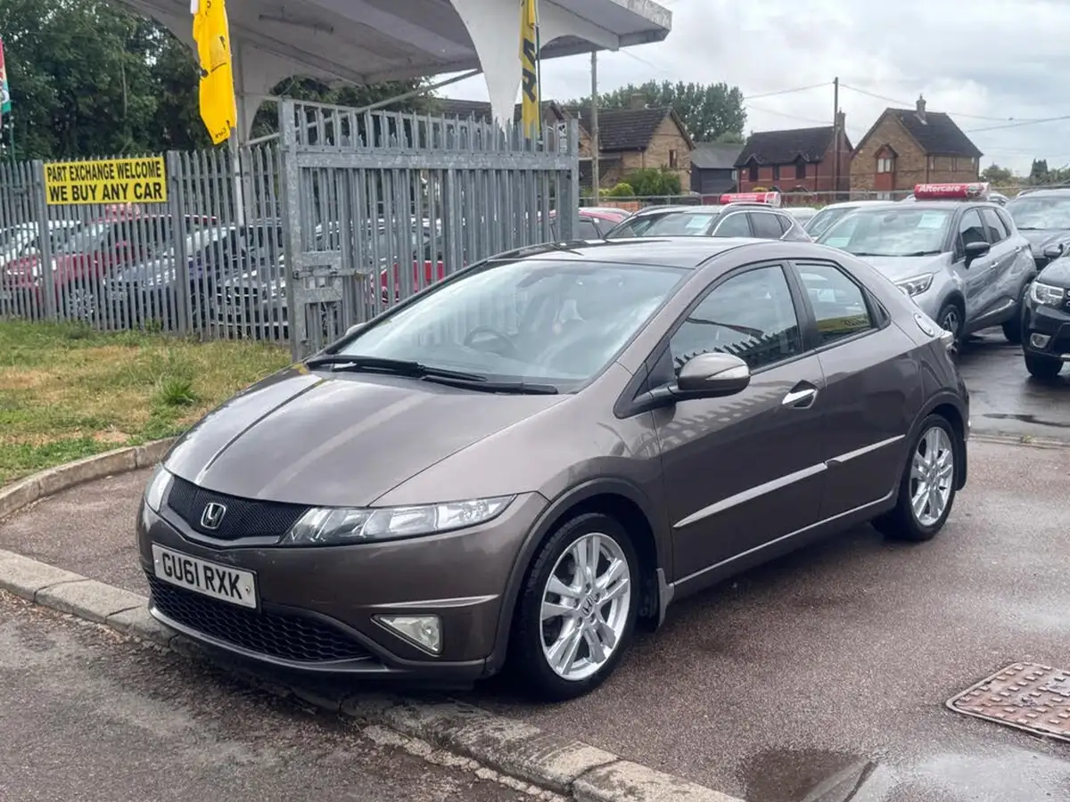 2011-honda-civic-18-es-t-auto-big-2