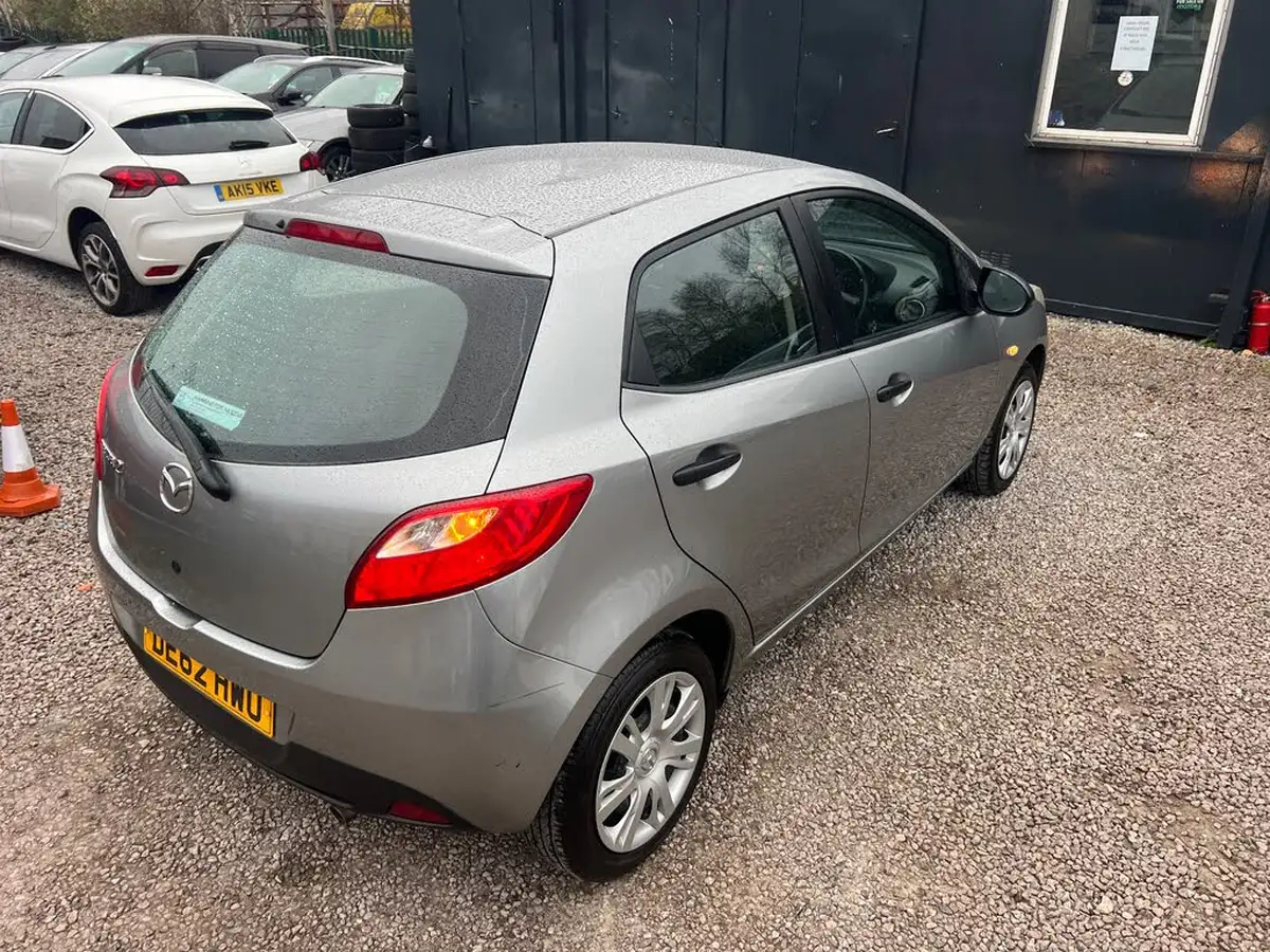 2012-mazda-mazda2-13-ts-air-con-75ps-5d-big-38