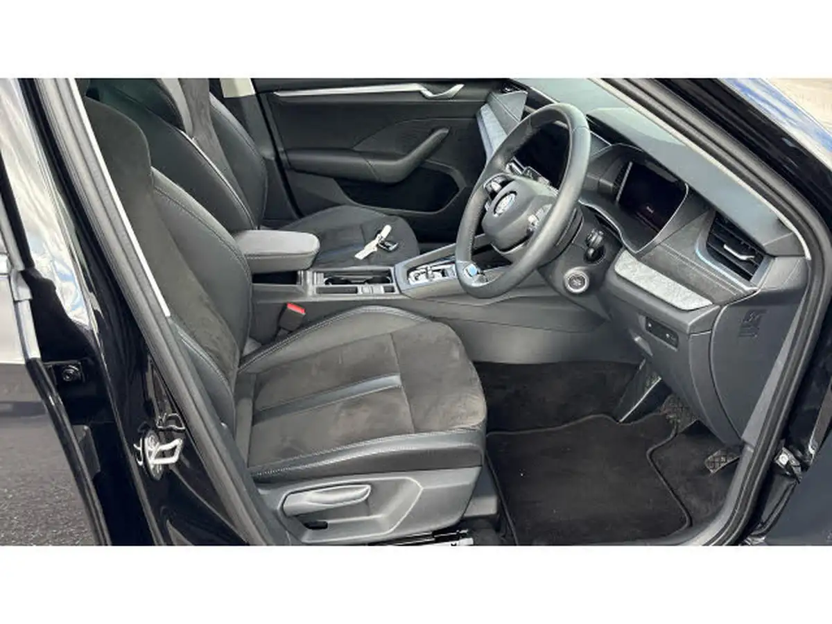 2024-skoda-octavia-15-tsi-e-tec-se-l-hatchback-big-14