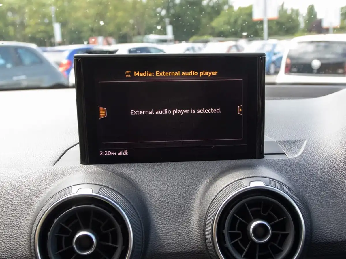 2019-audi-q2-16-30-tdi-s-line-tronic-big-25