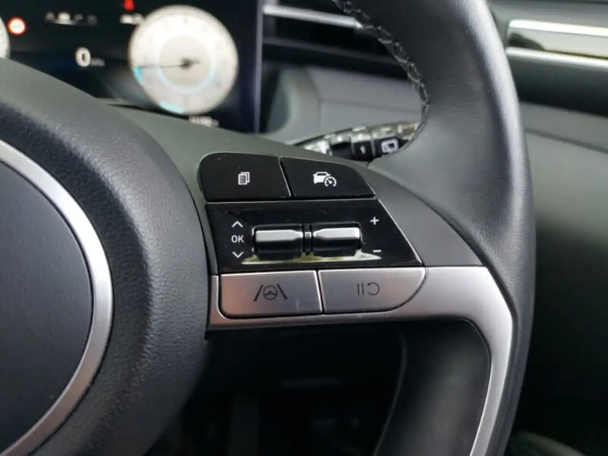 2022-hyundai-tucson-16-t-gdi-premium-150ps-big-17