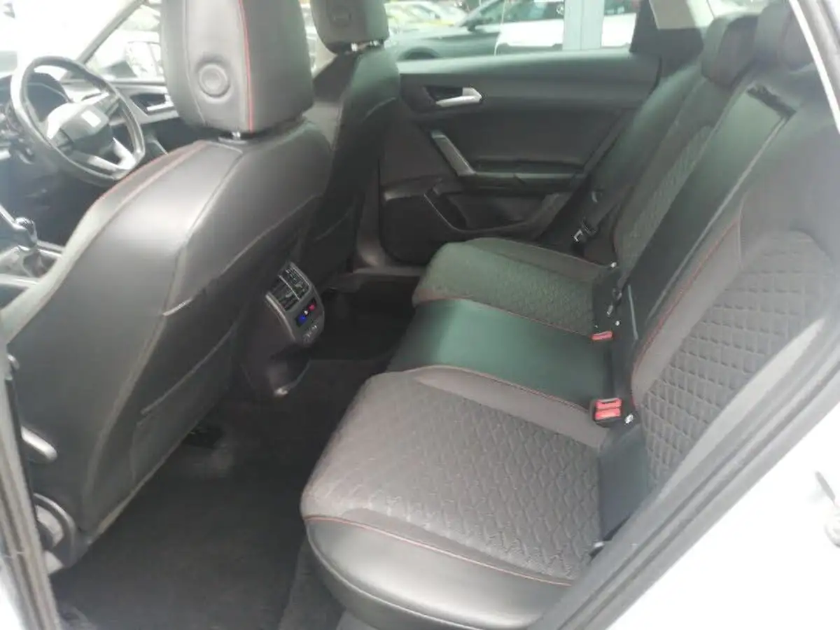 2021-seat-leon-15-tsi-evo-fr-130ps-estate-big-5