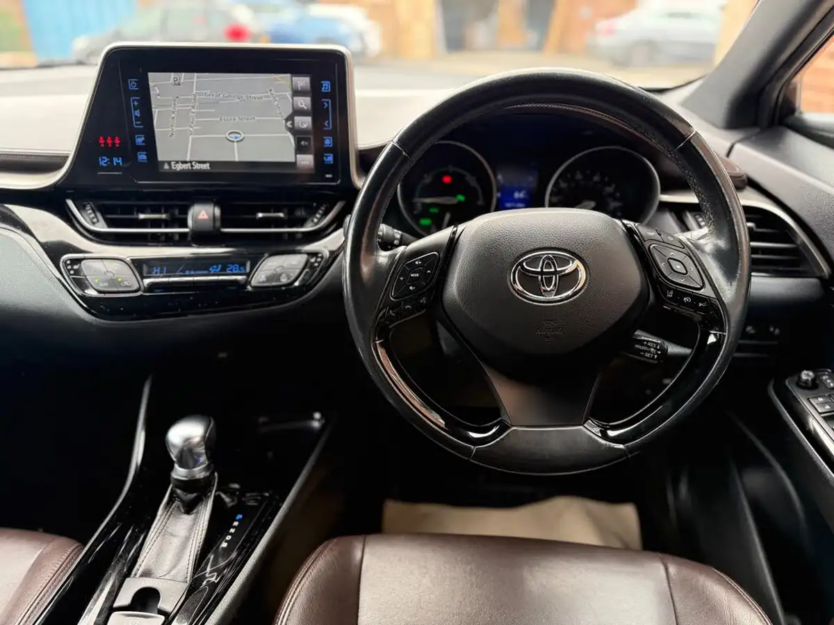 2018-toyota-c-hr-18-vvt-i-excel-big-11