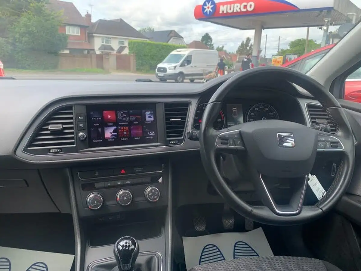 2017-seat-leon-12-tsi-se-dynamic-technology-hatchback-big-16