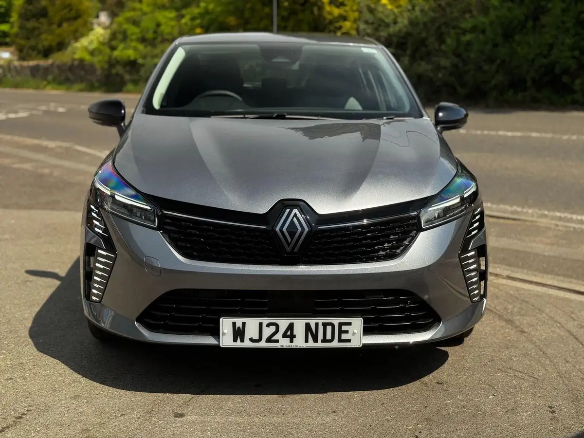 2024-renault-clio-10-tce-evolution-big-4