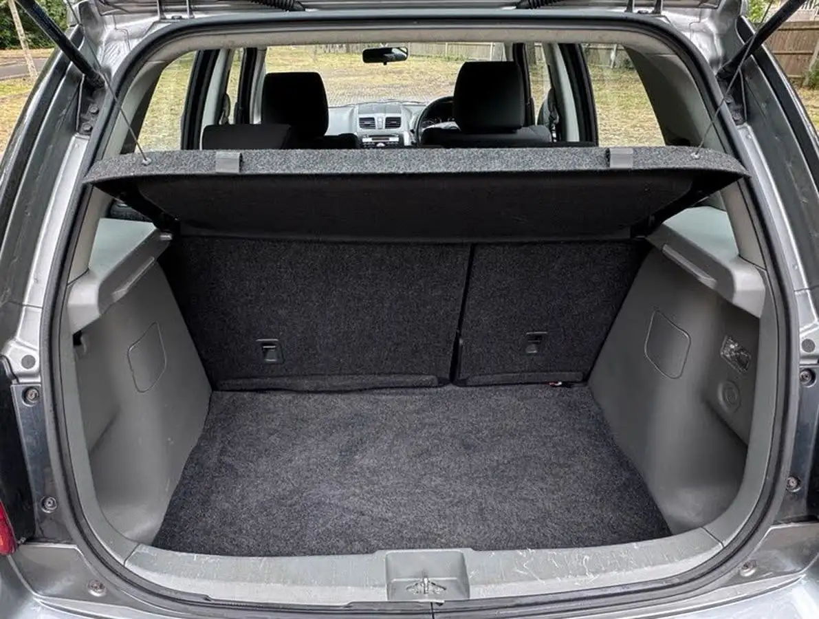 2010-suzuki-sx4-16-sz4-hatchback-5d-auto-big-20