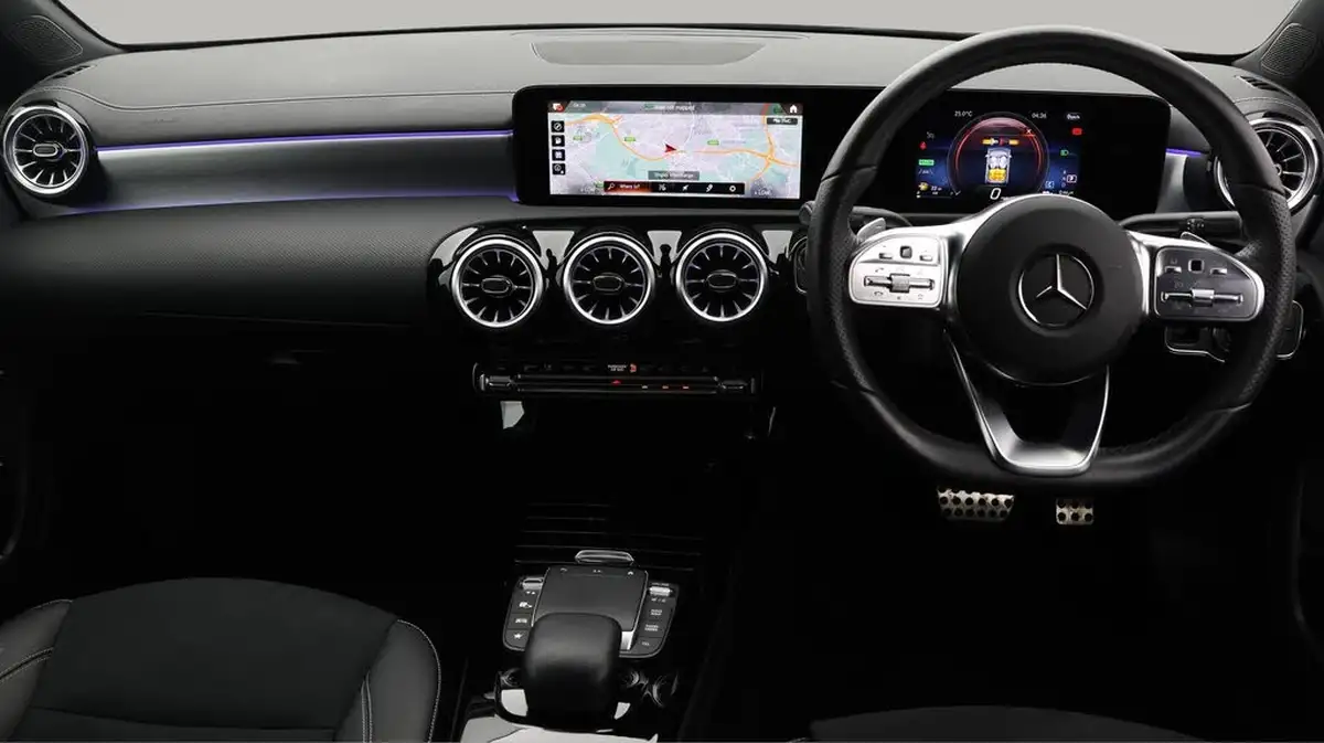 2021-mercedes-benz-a-class-20-a250-amg-line-executive-edition-saloon-4d-big-13