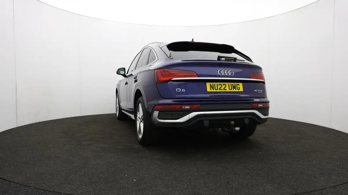 2022-audi-q5-20-45-tfsi-s-line-sportback-big-27