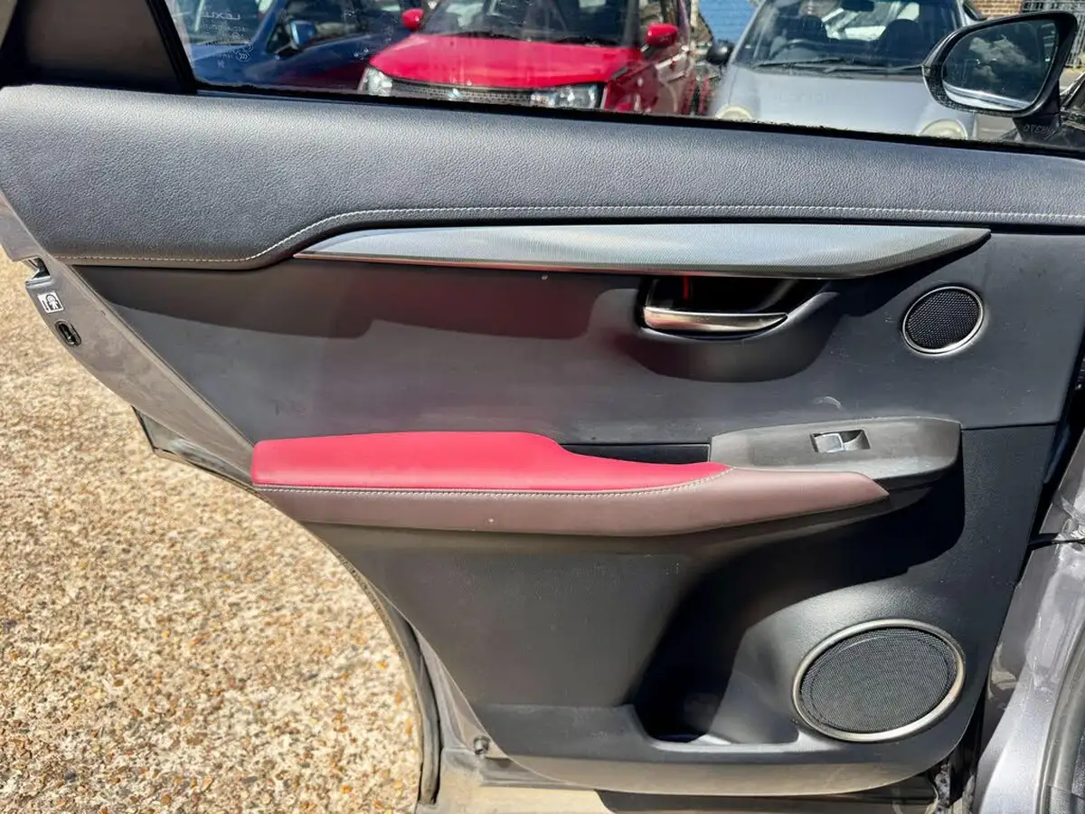 2018-lexus-nx-300h-25-luxury-p-navi-convenience-packpan-big-44