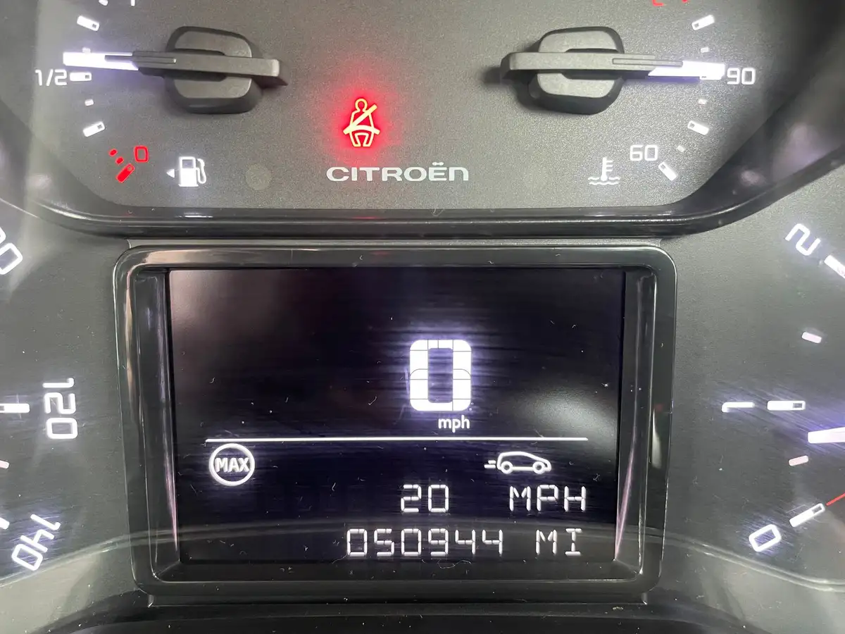 2018-citroen-c3-aircross-12-puretech-flair-82ps-big-22