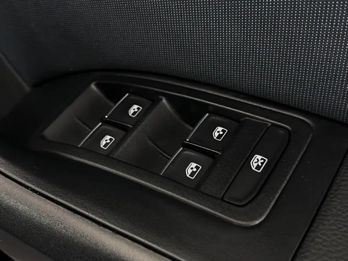 2020-seat-ateca-15-tsi-evo-se-technology-ss-dsg-big-40