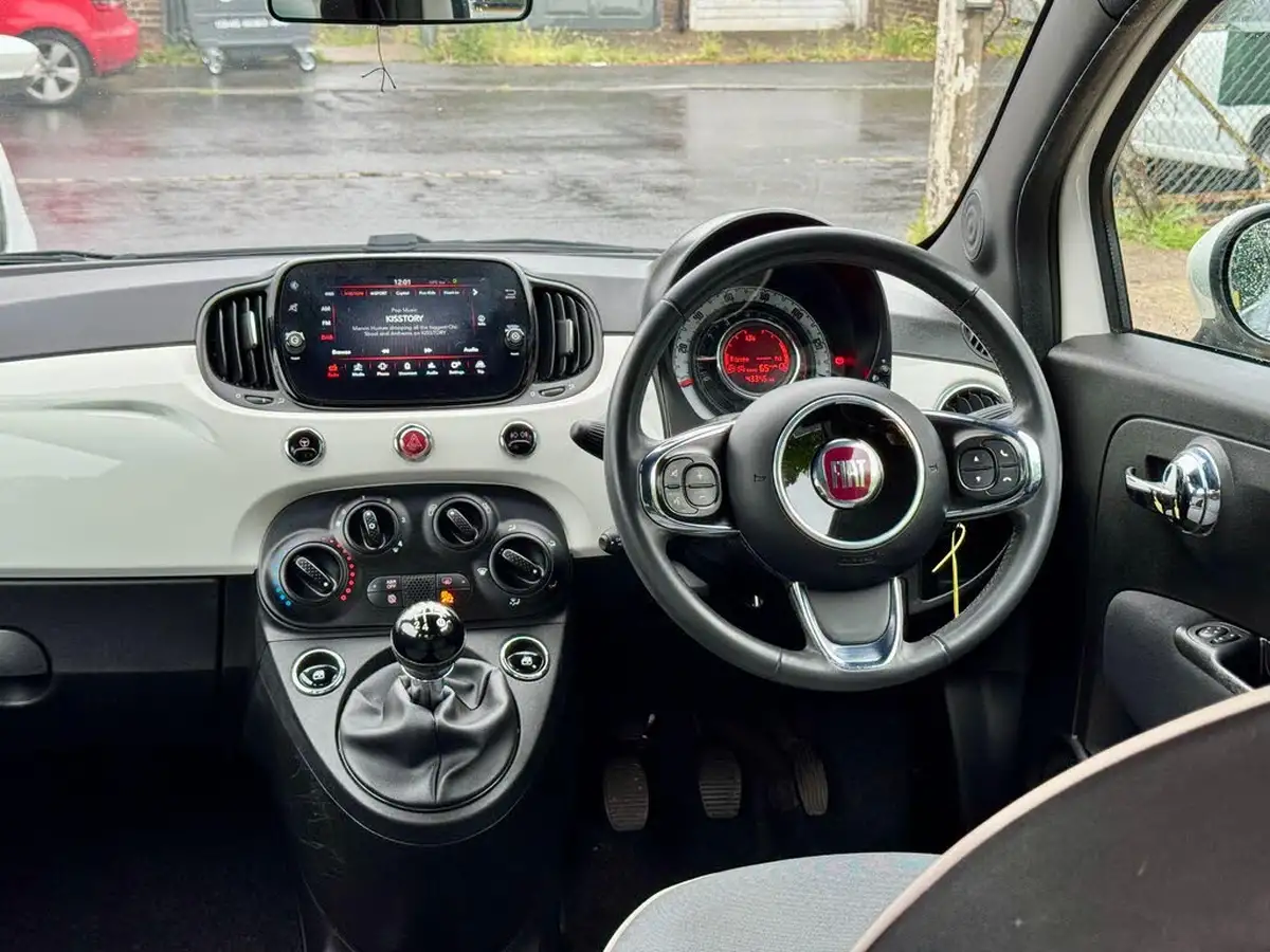 2019-fiat-500-12-lounge-big-13
