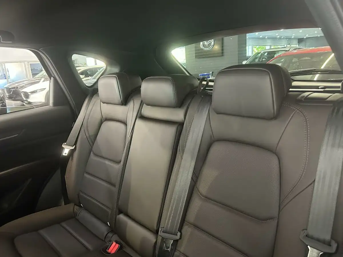 2025-mazda-cx-5-25-takumi-big-12