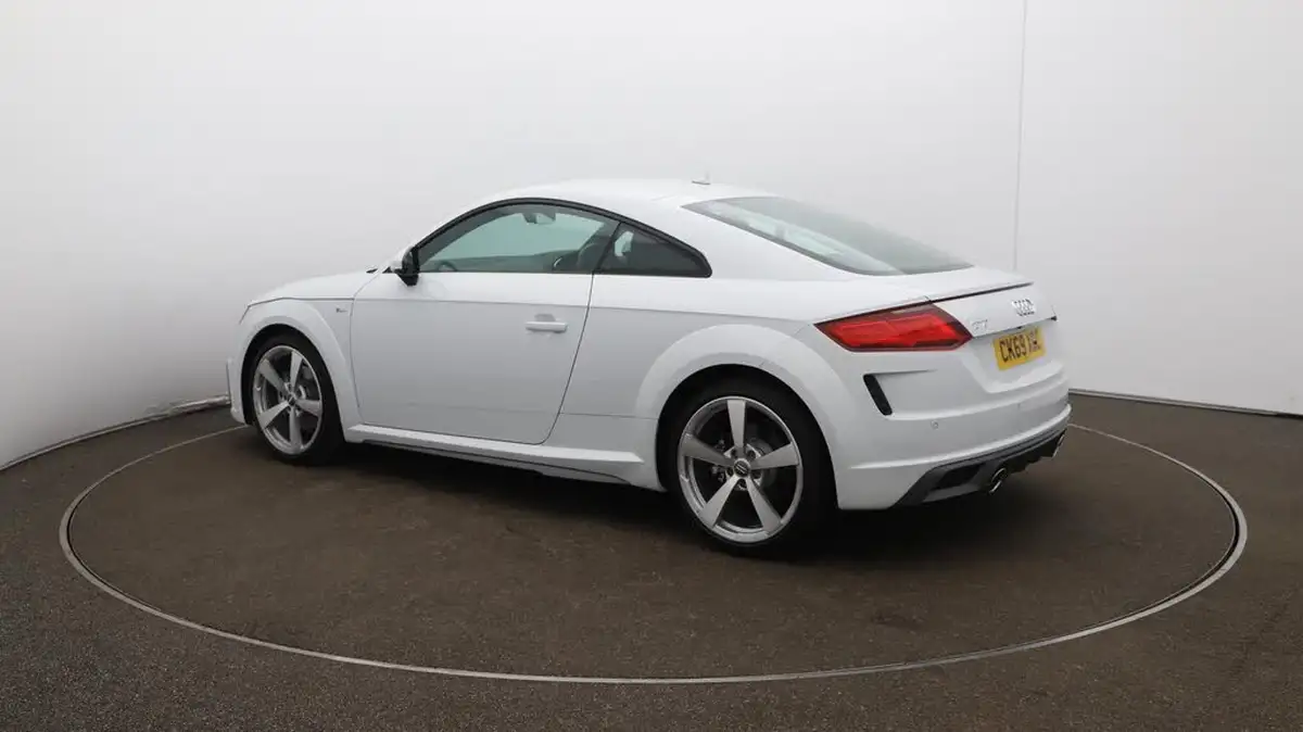 2019-audi-tt-coupe-20-40-tfsi-s-line-big-26
