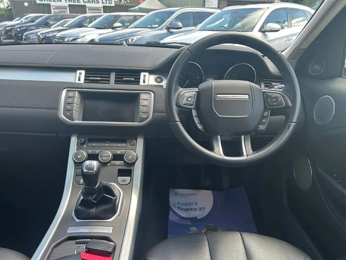 2014-land-rover-range-rover-evoque-22ed4-pure-big-9