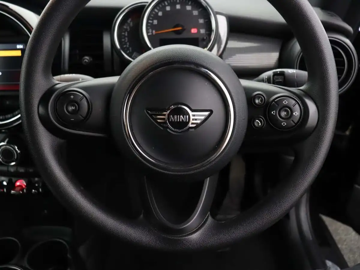 2018-mini-cooper-15-cooper-series-ii-ss-convertible-2d-big-35