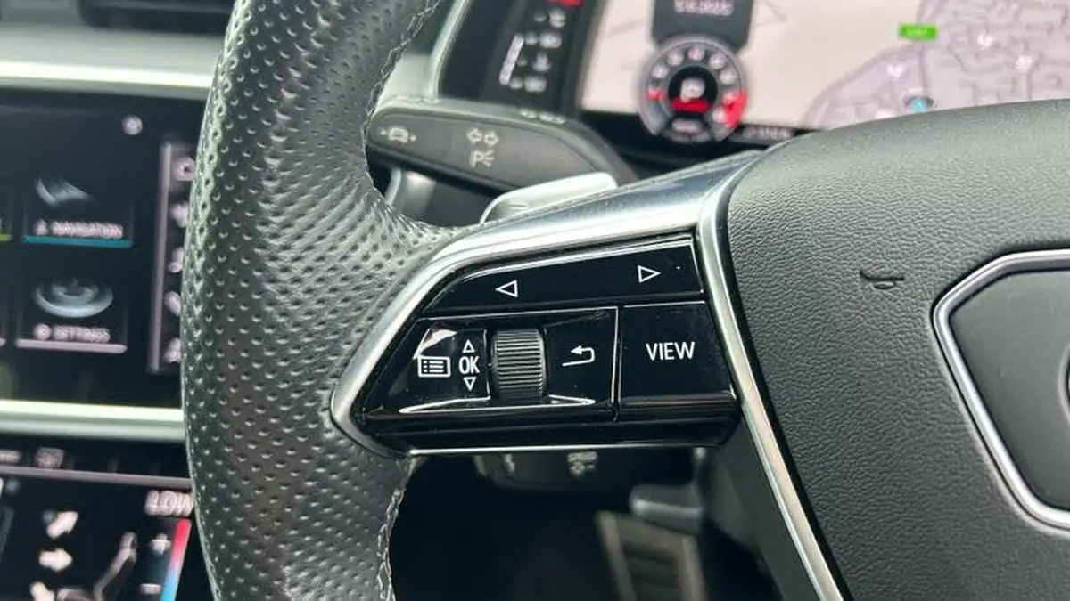 2021-audi-a6-saloon-20-40-tfsi-black-edition-big-23