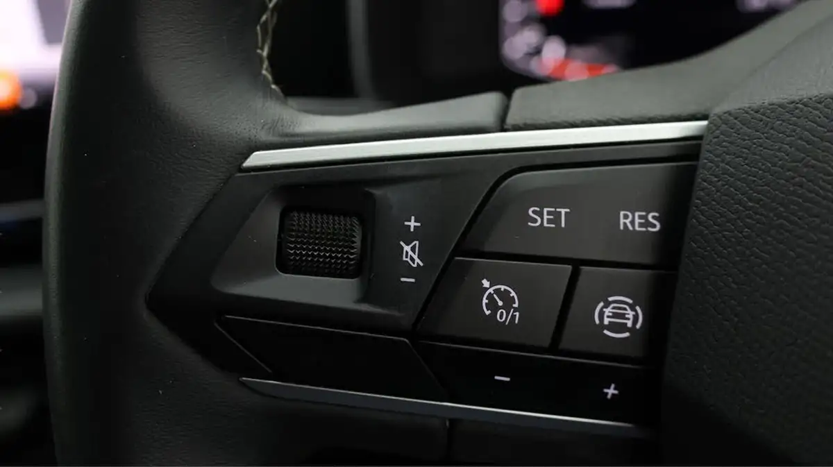 2021-seat-leon-10-tsi-evo-se-dynamic-hatchback-big-21
