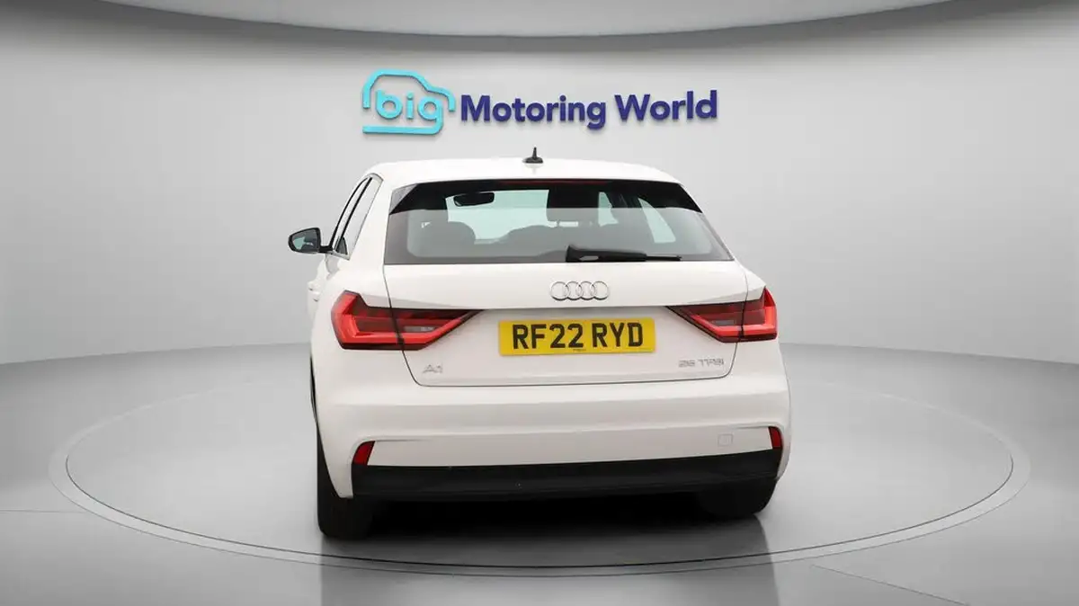 2022-audi-a1-10-25-tfsi-technik-big-6