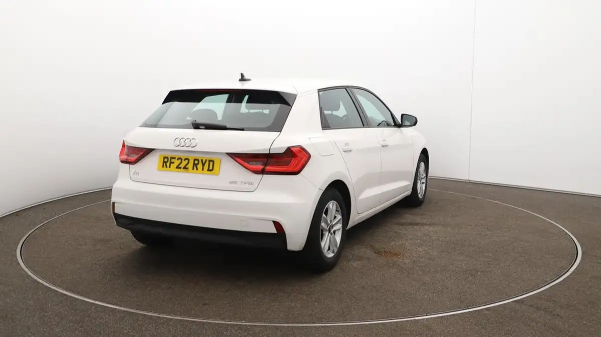 2022-audi-a1-10-25-tfsi-technik-big-54