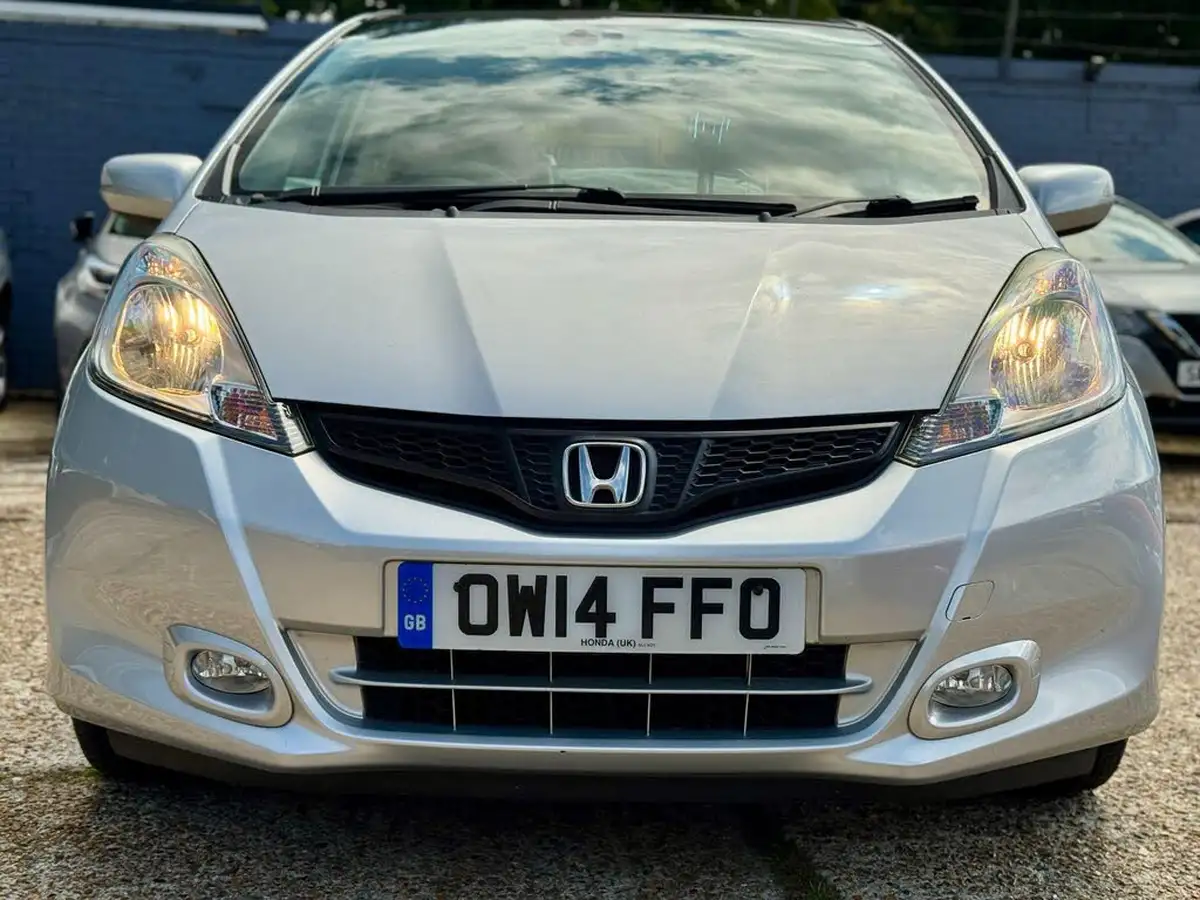 2014-honda-jazz-14-ex-big-1