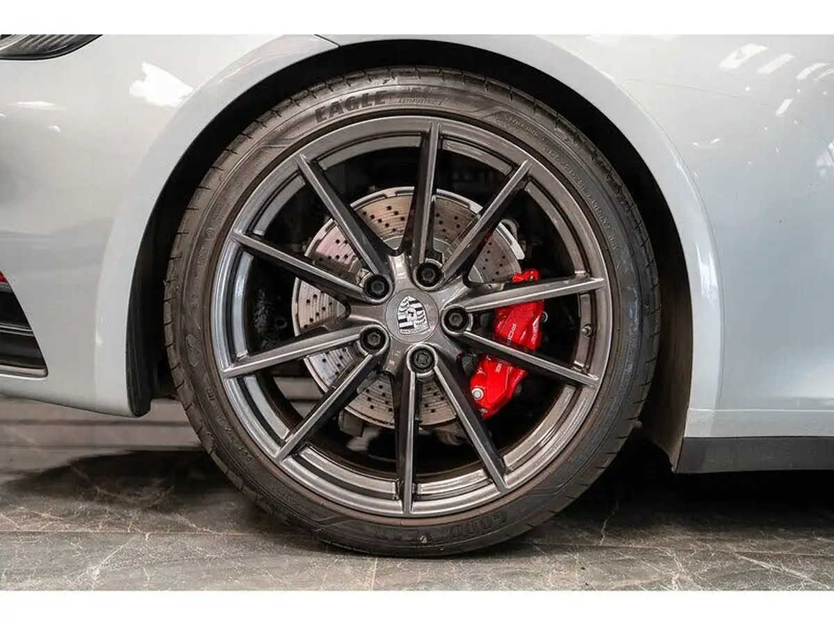 2019-porsche-911-30-carrera-s-450ps-coupe-pdk-big-10