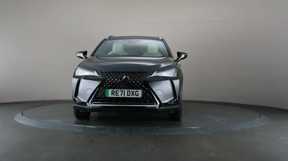 2021-lexus-ux-300e-e-ux-big-2