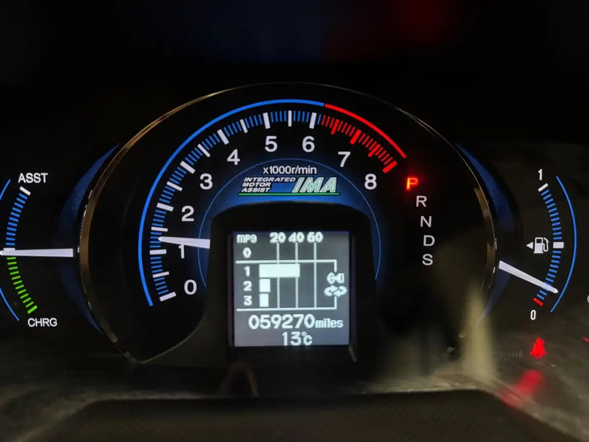 2012-honda-insight-13-hs-big-17