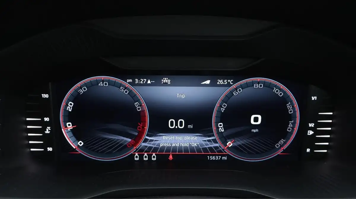 2023-skoda-karoq-15-tsi-sportline-big-10
