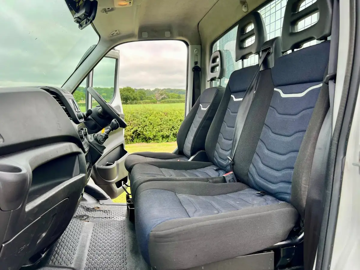 2021-iveco-daily-s-class-23td-35s14-business-3450mm-136pseu6dt-3450-big-10