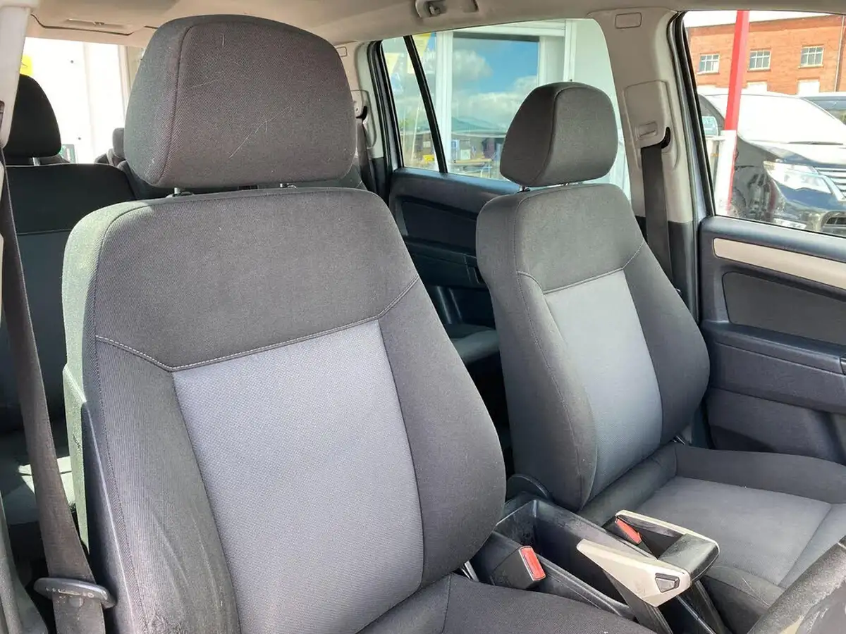 2008-vauxhall-zafira-16-breeze-big-26