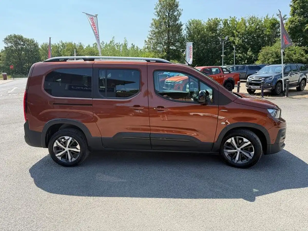 2020-peugeot-rifter-15-bluehdi-gt-line-130bhp-longss7-seats-big-15