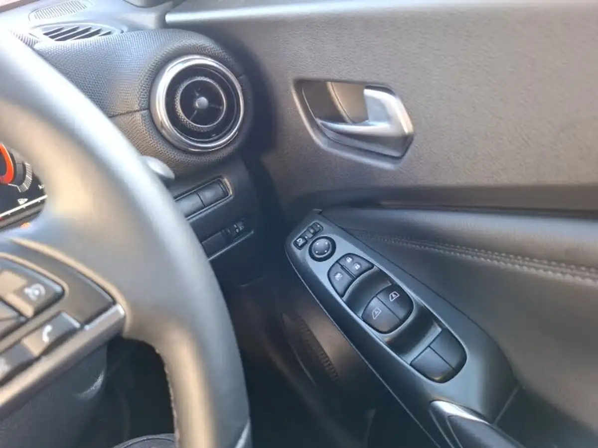 2024-nissan-juke-16-hybrid-n-connecta-big-18