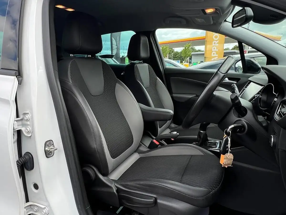 2018-vauxhall-crossland-x-12-elite-nav-81ps-big-12
