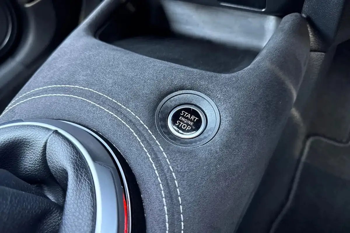 2022-nissan-juke-10-dig-t-tekna-big-55