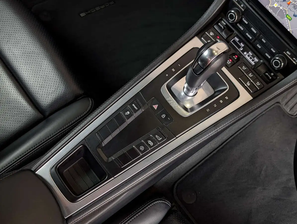 2020-porsche-cayman-718-20-cayman-pdk-big-30