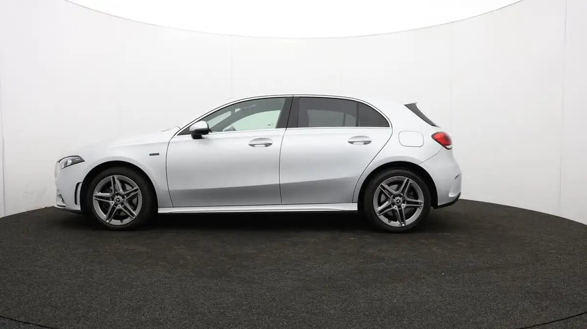 2021-mercedes-benz-a-class-13-a250e-amg-line-hatchback-5d-big-72