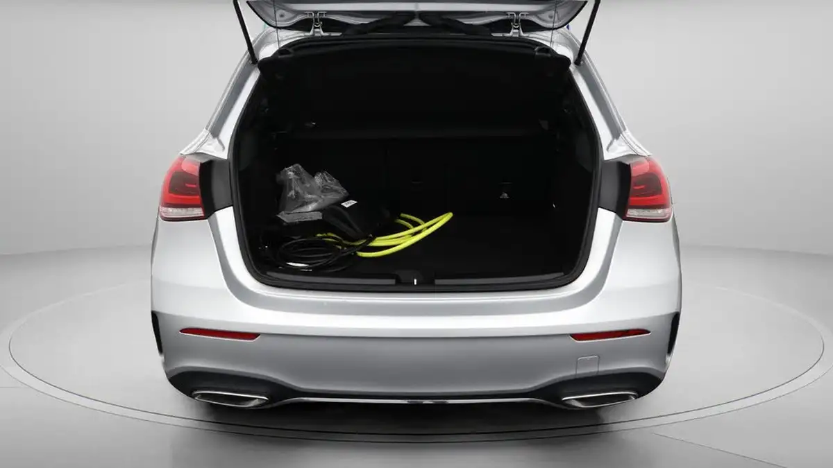 2021-mercedes-benz-a-class-13-a250e-amg-line-hatchback-5d-big-24