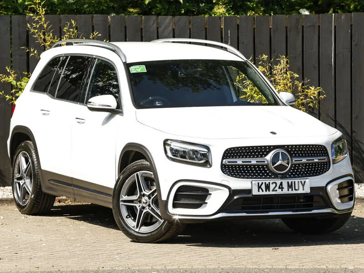 2024-mercedes-benz-glb-class-20d-glb220d-amg-line-executive-big-0