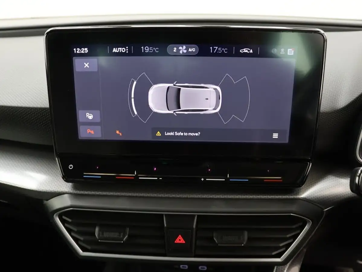 2022-seat-leon-10-tsi-evo-se-dynamic-hatchback-big-15