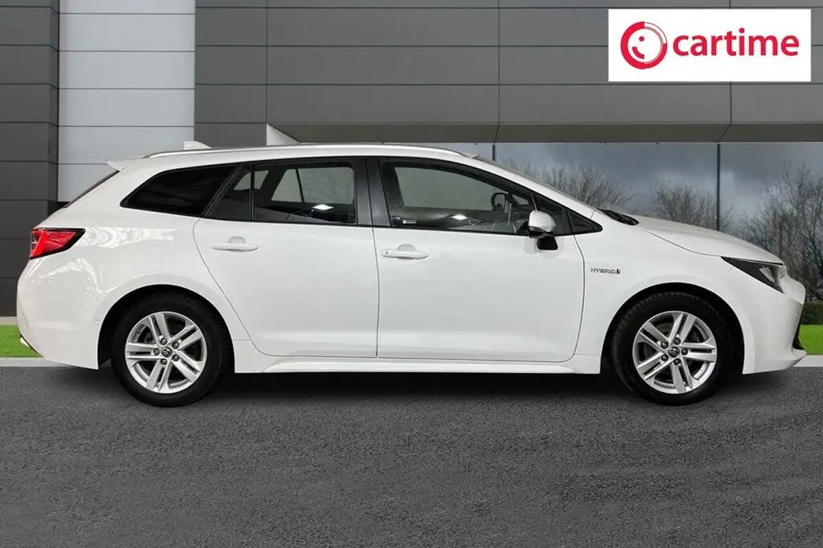 2022-toyota-corolla-18-vvt-i-icon-tech-spare-wheel-touring-sports-5d-big-1