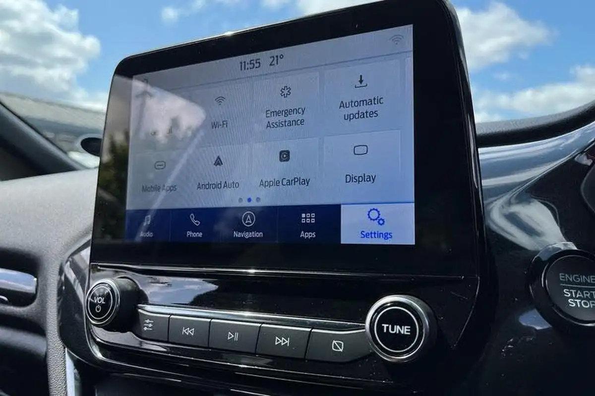 2023-ford-fiesta-10t-st-line-125ps-hybrid-mhev-big-29