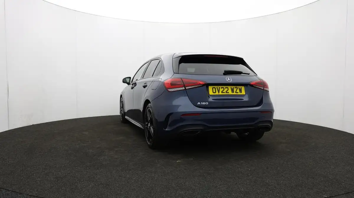 2022-mercedes-benz-a-class-13-a180-amg-line-executive-edition-hatchback-5d-7g-dct-big-34